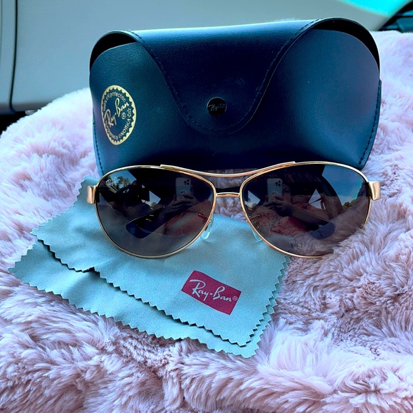 Arista & Gradient Aviator Sunglasses - Women
